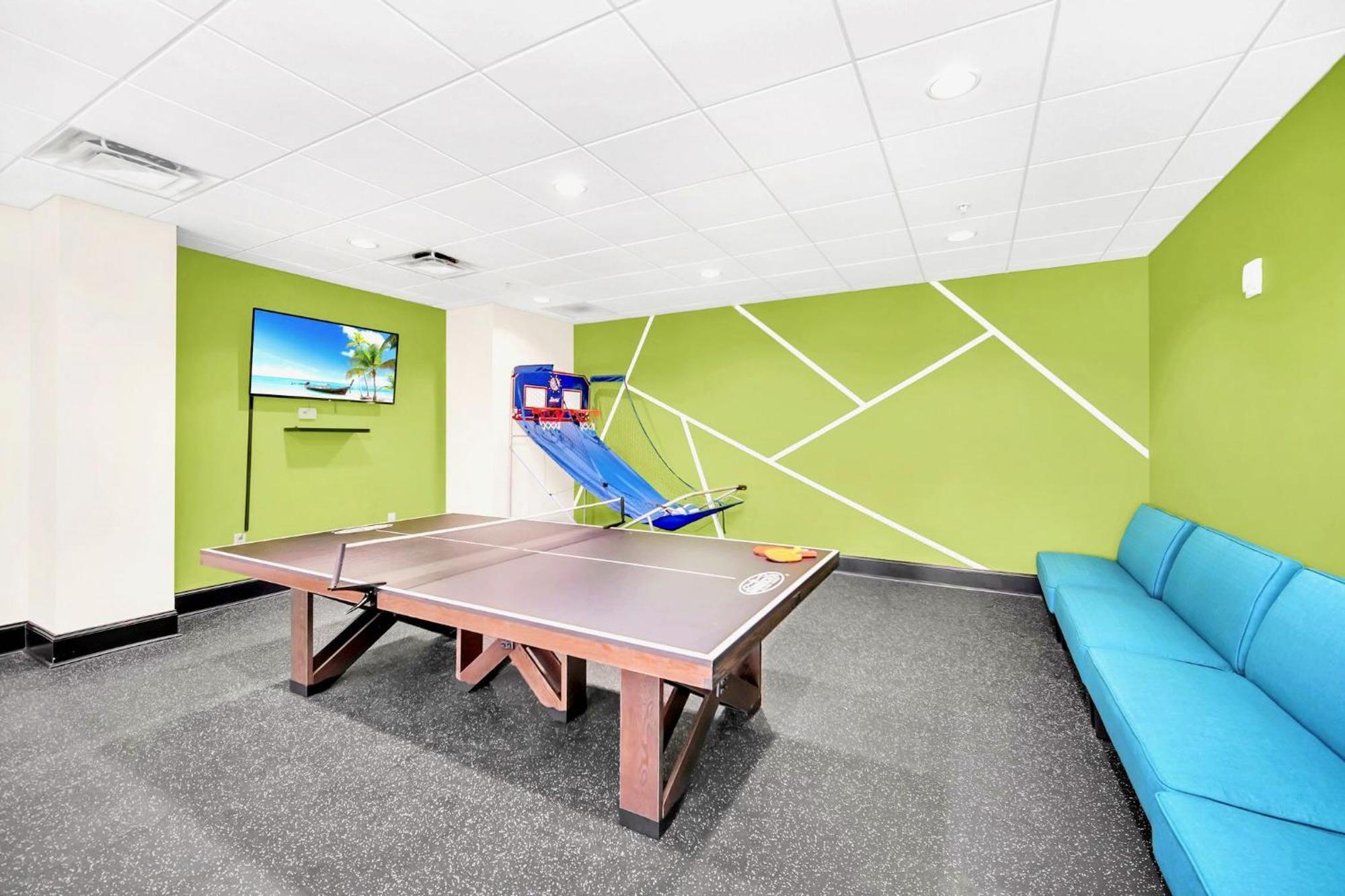 Bright Condo - 2Br With Pool & Hot Tub, Near Disney! Orlando Luaran gambar