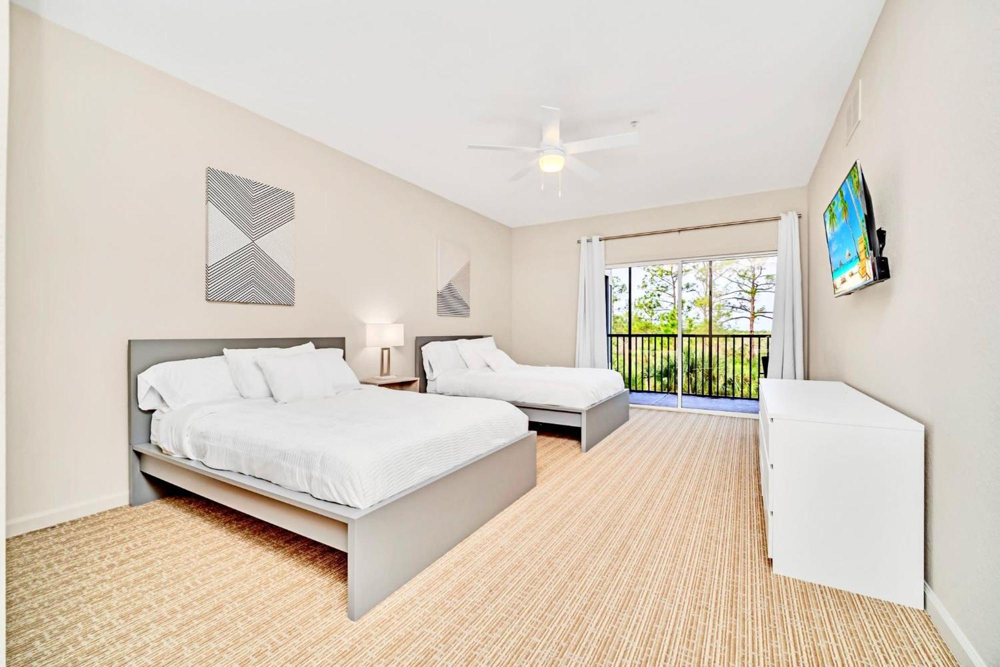 Bright Condo - 2Br With Pool & Hot Tub, Near Disney! Orlando Luaran gambar